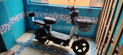 Moto Eléctrica Soporta Hasta 150 Kg 45km Velocidad Max