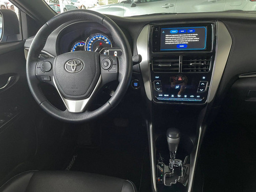 Imagem 8 de 10 de Toyota Yaris 1.5 16v Flex Xls Multidrive