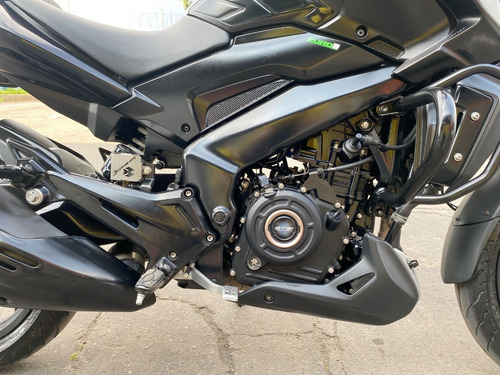 Imagen 16 de 18 de Bajaj Dominar D400 2023
