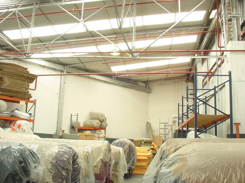 Galpon En Venta De 13.500 M2 Totales De Los Cuales 7.120 M2 Son Cubiertos - Parque Industrial De Lanus