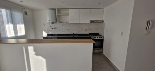 Alquiler Departamento A Estrenar 2 Amb En Caseros Lado Norte
