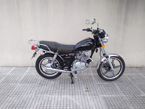 Imagen 1 de 18 de Suzuki Gn 125 Como Nueva 900km !!!