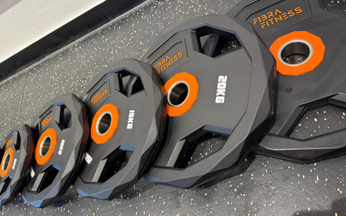 Disco Olimpico 10 Kg Recubierto Engomado Calibrado 50 Mm Gym Negro Con Naranja