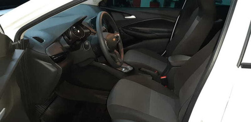 Chevrolet Onix Plus Turbo At