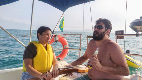 Imagem 4 de 13 de Passeio De Veleiro Brasília 32 Em Ubatuba