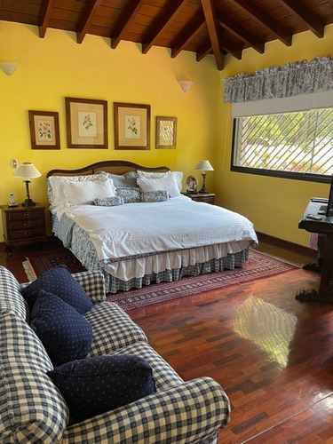 Imagen 14 de 14 de La Castellana Vendo Planta Baja Tipo Casa 04143256451