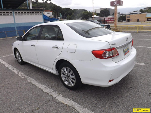 Imagen 4 de 9 de Toyota Corolla .