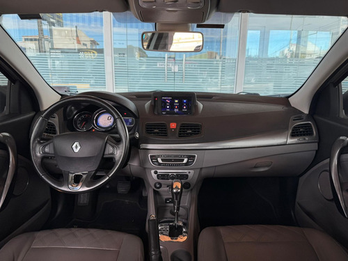 Renault Fluence Sedan Privilège 2.0 16V FLEX Aut