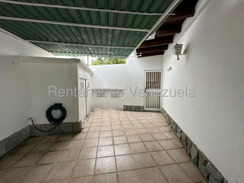 Casa En Alquiler Prados Del Este Mls#25-22087