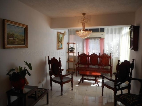 Imagen 5 de 16 de Gustavo Zavala Rentahouse 22-4238