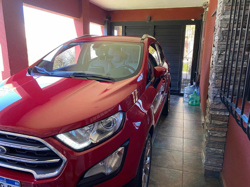 Imagen 2 de 18 de Ford Escort Titanium