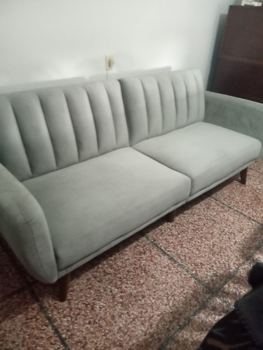 Sofacama De Una Plaza Gris Claro Liso (Usado)