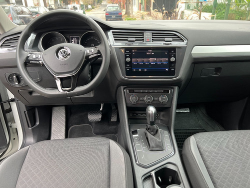 Imagen 7 de 10 de Vw Tiguan 250tsi Dsg, 2020, Nueva