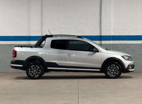 Volkswagen Saveiro 1.6 Cross Gp Cd 110cv Pack High