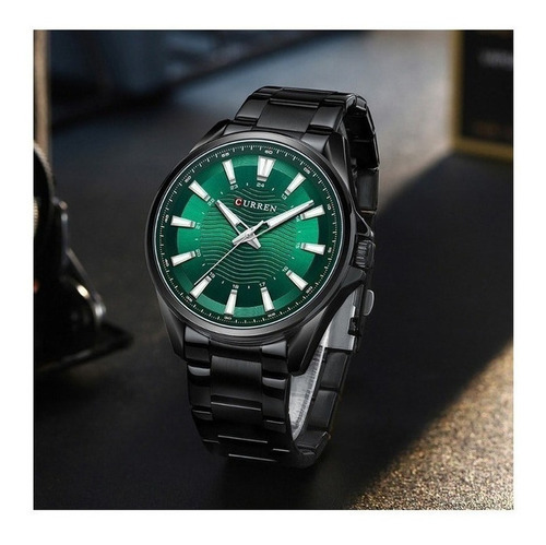 Relógio de pulso Curren 8424 com corria de aço inoxidável cor preto - fondo verde