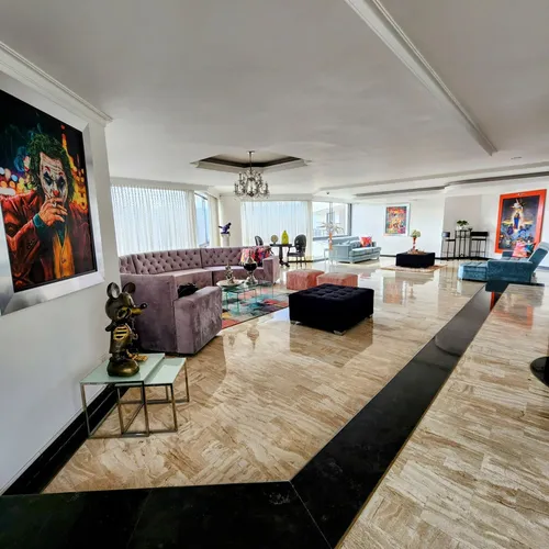 Apartamento En Venta En Los Balsos. Cod V12228