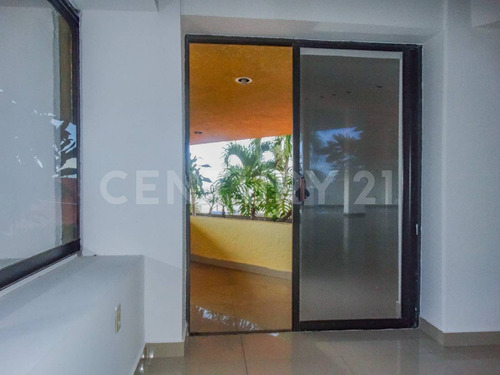 Local En Plaza Las Palmas Cuernavaca Morelos $65,625.00 Mxn