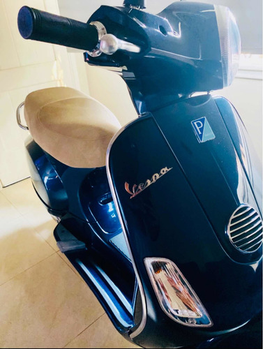 Piaggio Vespa 150i