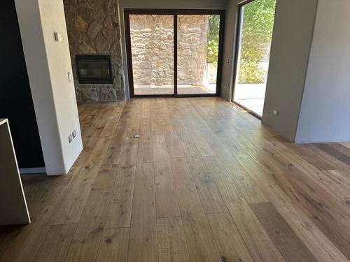 Casa En Venta De 3 Dorm. En Zapallar