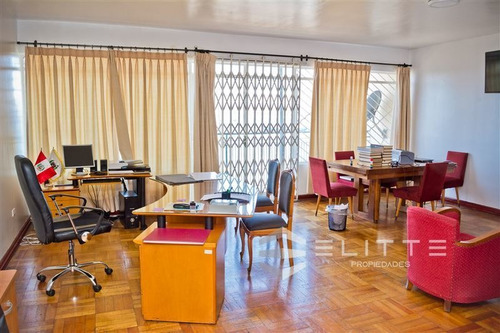 Imagen 2 de 17 de Venta Oficina Centro Valparaíso 3 Priv. 3 Baños, Sala Reuni