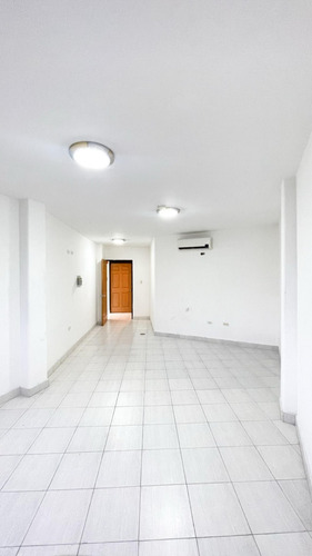 Mg Oficinas En Alquiler En Barrio Obrero