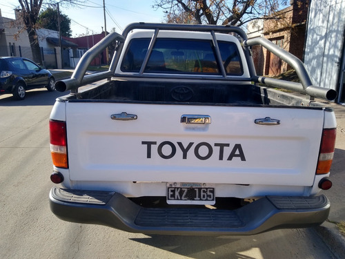 Imagen 7 de 8 de Toyota Hilux 4x4 Doble Cabina
