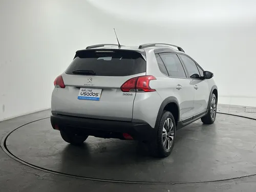Peugeot 2008 ACTIVE 1.6 AUT 5P