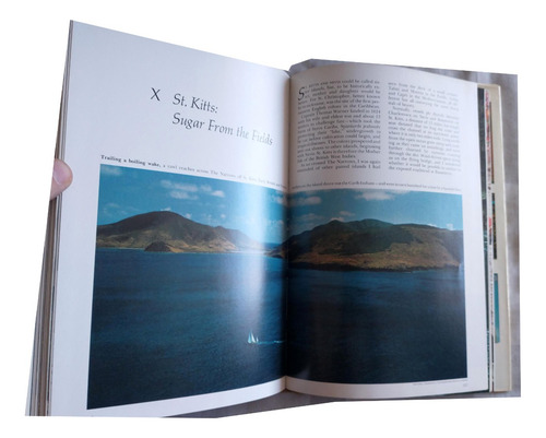Isles Of The Caribees - Carleton Mitchell Nat Geo Soc 1971 (Usado)