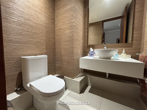 Departamento En Venta De 4 Dorm. En Lo Barnechea