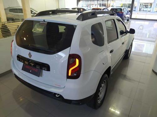 Imagen 15 de 17 de Renault Duster 2017 1.6 Ph2 4x2 Dynamique