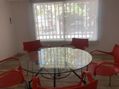 Casa En Diagonal 80 Y 38 -4 Dorm - Cochera