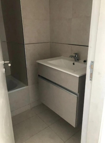 Departamento En Venta - 2 Dormitorios 1 Baño - Moreno