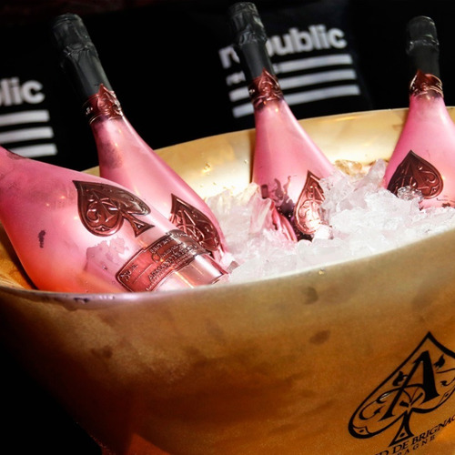 Imagen 4 de 6 de Champagne Armand De Brignac Brut Rose