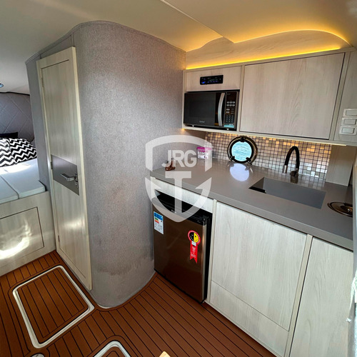 Lancha Solara 330 Com 1x Mercruiser 350 Hp E Apenas 100 Hrs