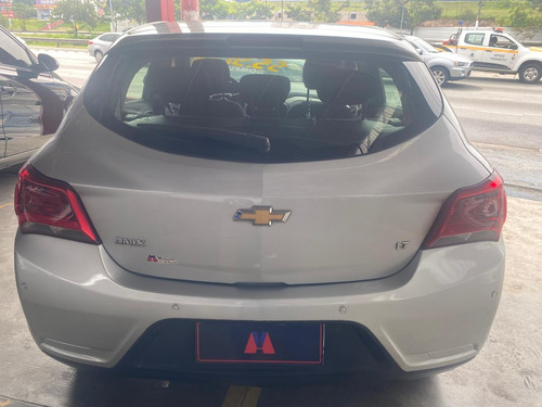 Chevrolet Onix 1.0 Lt 5p