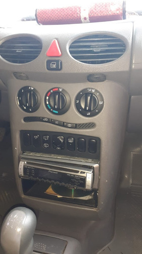 Imagem 6 de 7 de Mercedes Bens A190