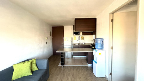 Arriendo Dpto. 1d1b Con Vista Despejada En San Miguel