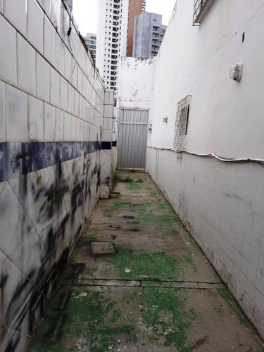 Imagem 18 de 30 de Maravilhosa Loja Comercial Com 420,00m2 Na Pituba Frente De Rua - Sfl607 - 69395381