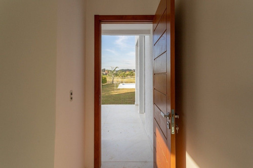 Casa Condominio Em Belém Novo Com 5 Dormitórios - Lu431179