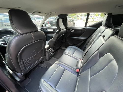 Imagem 9 de 9 de Volvo Xc40 T5 Momentum 2018