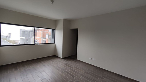 Imagen 13 de 23 de Casa De 3 Habs Cada Una Con Baño, Los Encinos