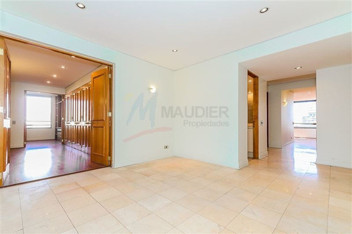 Imagen 13 de 30 de Departamento En Venta De 3 Dorm. En Las Condes