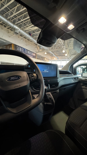 Ford Transit 2.0 Van Corta Techo Bajo Custom Mt