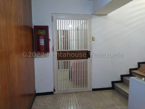 Imagen 9 de 23 de Apartamento En Venta Sabana Grande Mls #22-24551 Ingrid Guzmán