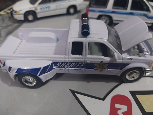 Carrito A Escala De Metal Escala 1/64 Police 