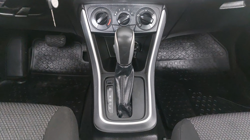 Suzuki S-Cross 1.6 GL CVT