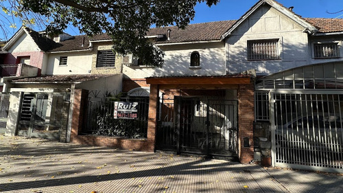 Venta Casa 3 Dormitorios Floresta Con Cochera