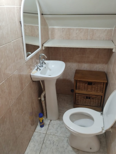 Duplex 3 Amb. Con Balcon Aterrazado Baño Y Toilette