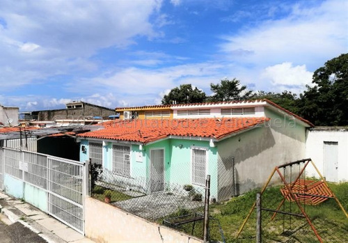Imagen 2 de 14 de En Venta Comoda Casa En El Amanecer, Cabudare Rah:22-10035