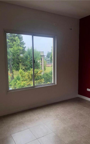 En Venta Duplex En Saravi Village A Metros De Panamericana. 3 Ambientes. Apto Crédito